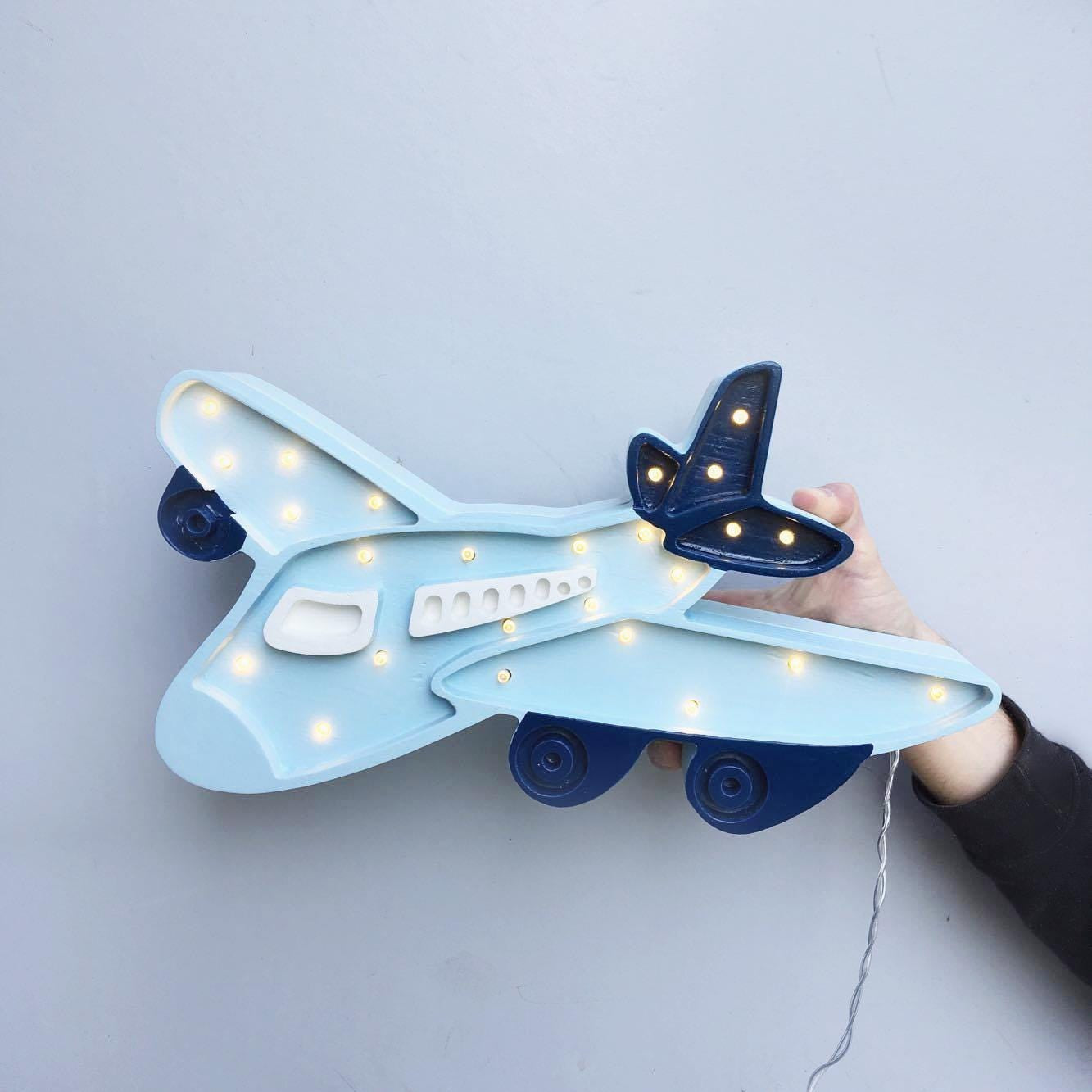 Holzflugzeug Nachtlicht – Handgemachte Kinderzimmerlampe Reisethema Deko Babyzimmer Lampe für Jungen Geschenk für kleine Reisende Reisezimmer Deko