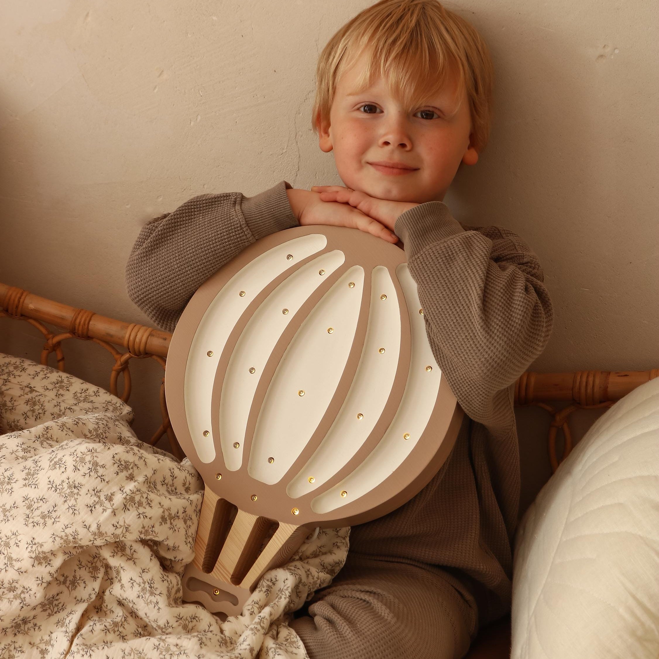 Wooden Hot Air Balloon Lamp Night Light Nursery Wall Decor Montessori Room Gift for Adventurous Boy Little Traveler Retro Brown Beige Boys