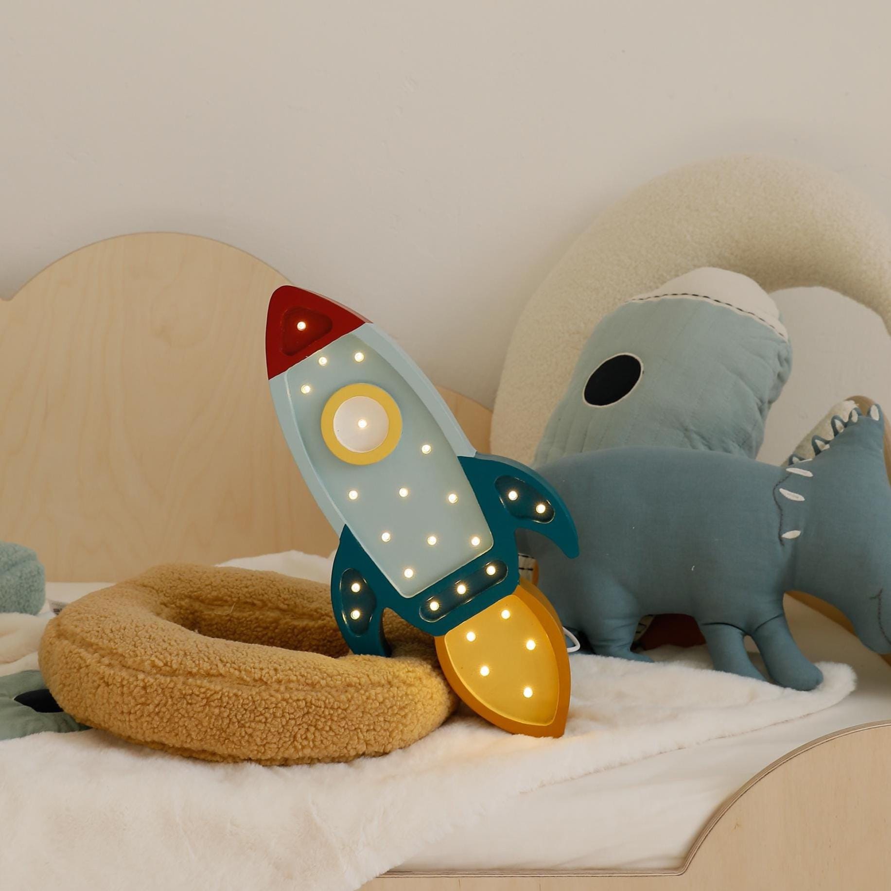 Weltraumraketen-Nachtlicht für kleine Astronauten Kinderzimmer Weltraum-Thema Galaktische Lampe für kleine Entdecker Weltraumabenteuer-Deko Kosmisches Jungenzimmer