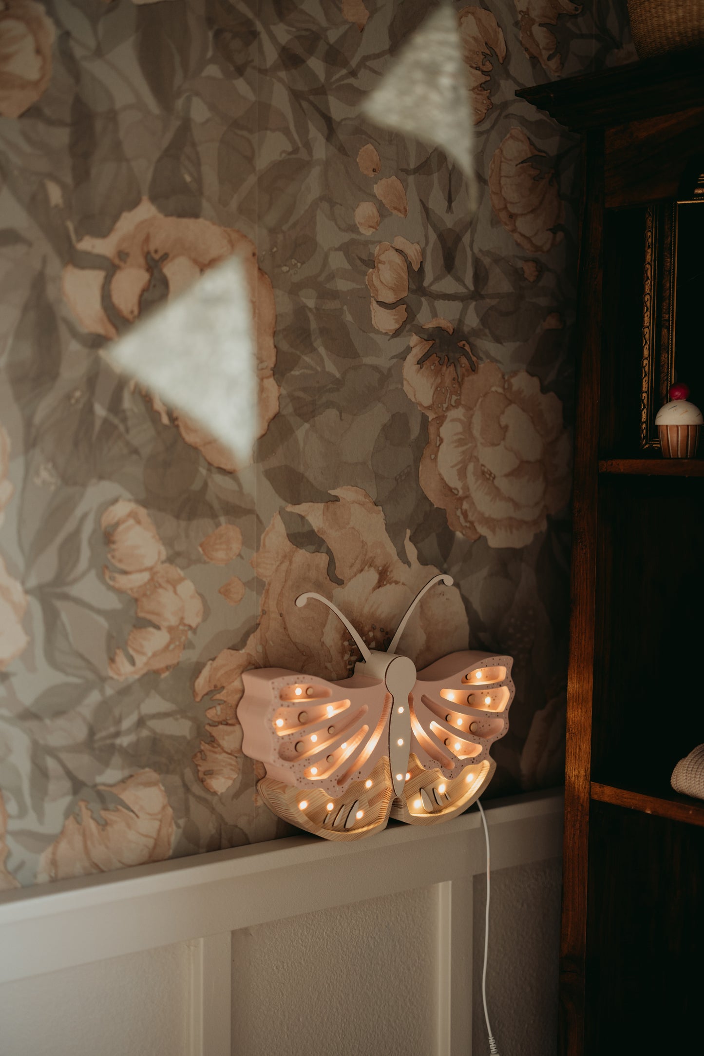 Little Lights Schmetterling Nachtlicht | Erdbeer-Sahne