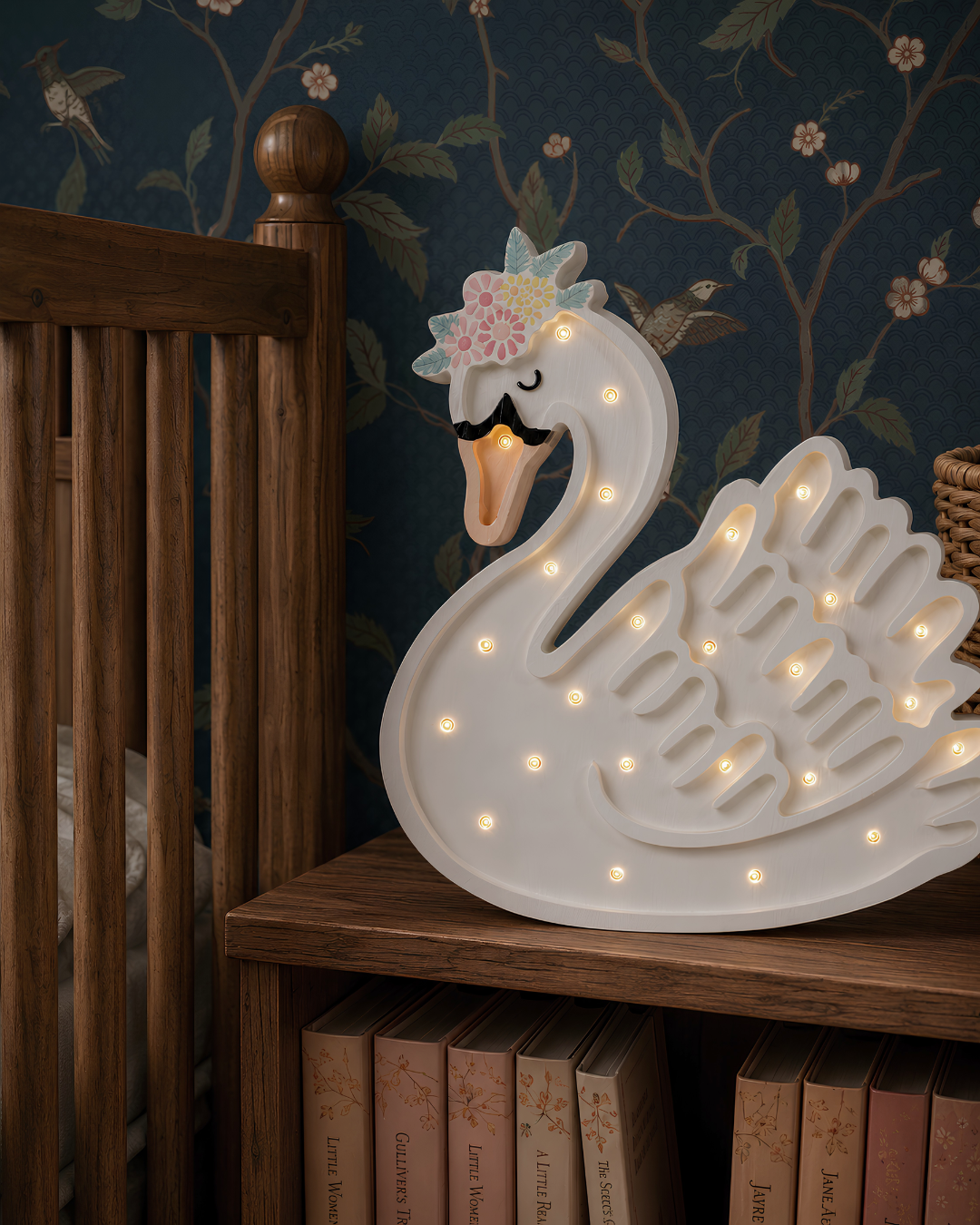 LITTLE LIGHTS SWAN NIGHT LAMP