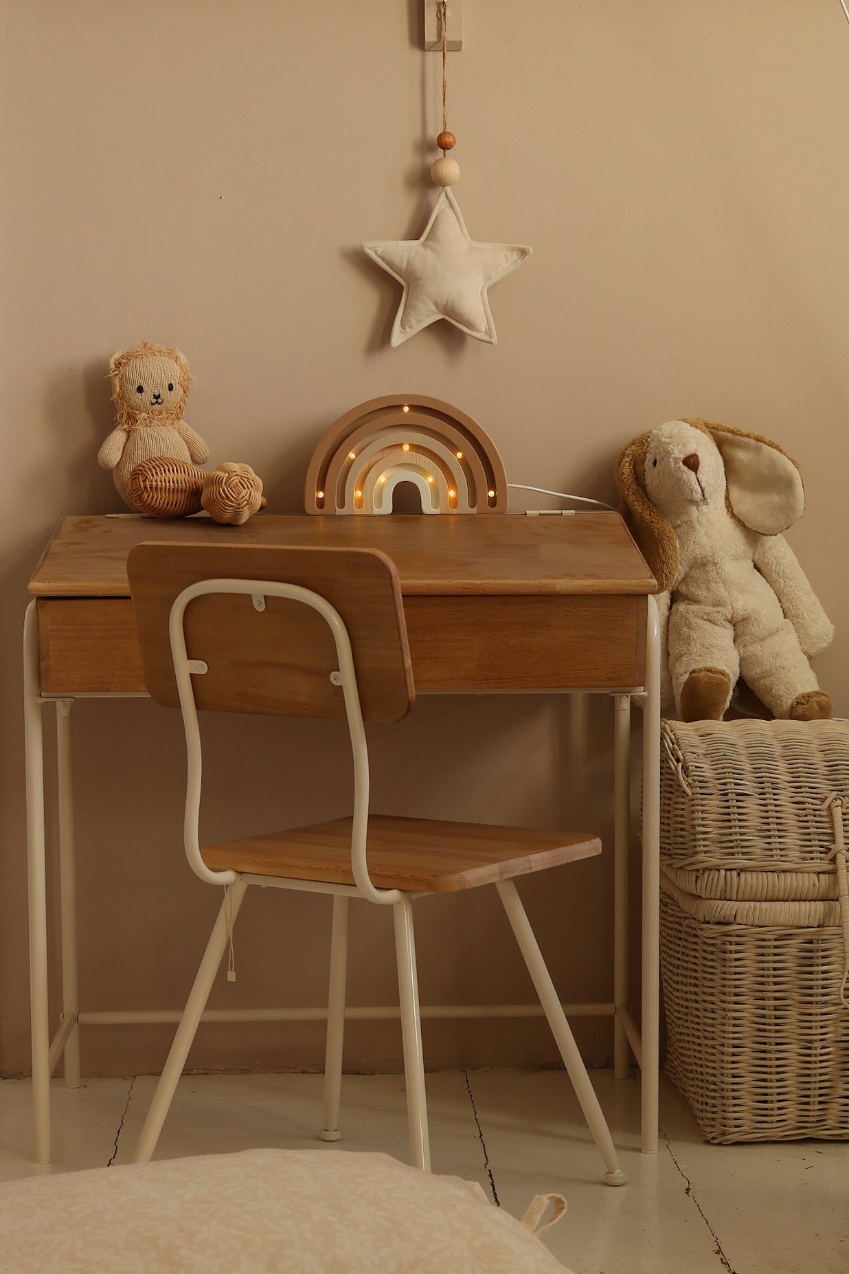 Regenbogen-Nachtlicht aus Holz, Kleinkinder-Schlafzimmerlampe, Montessori Babyzimmer Deko Pastell Cappuccino Regenbogen-Babylampe Kinderzimmer Deko Braunes Zimmer