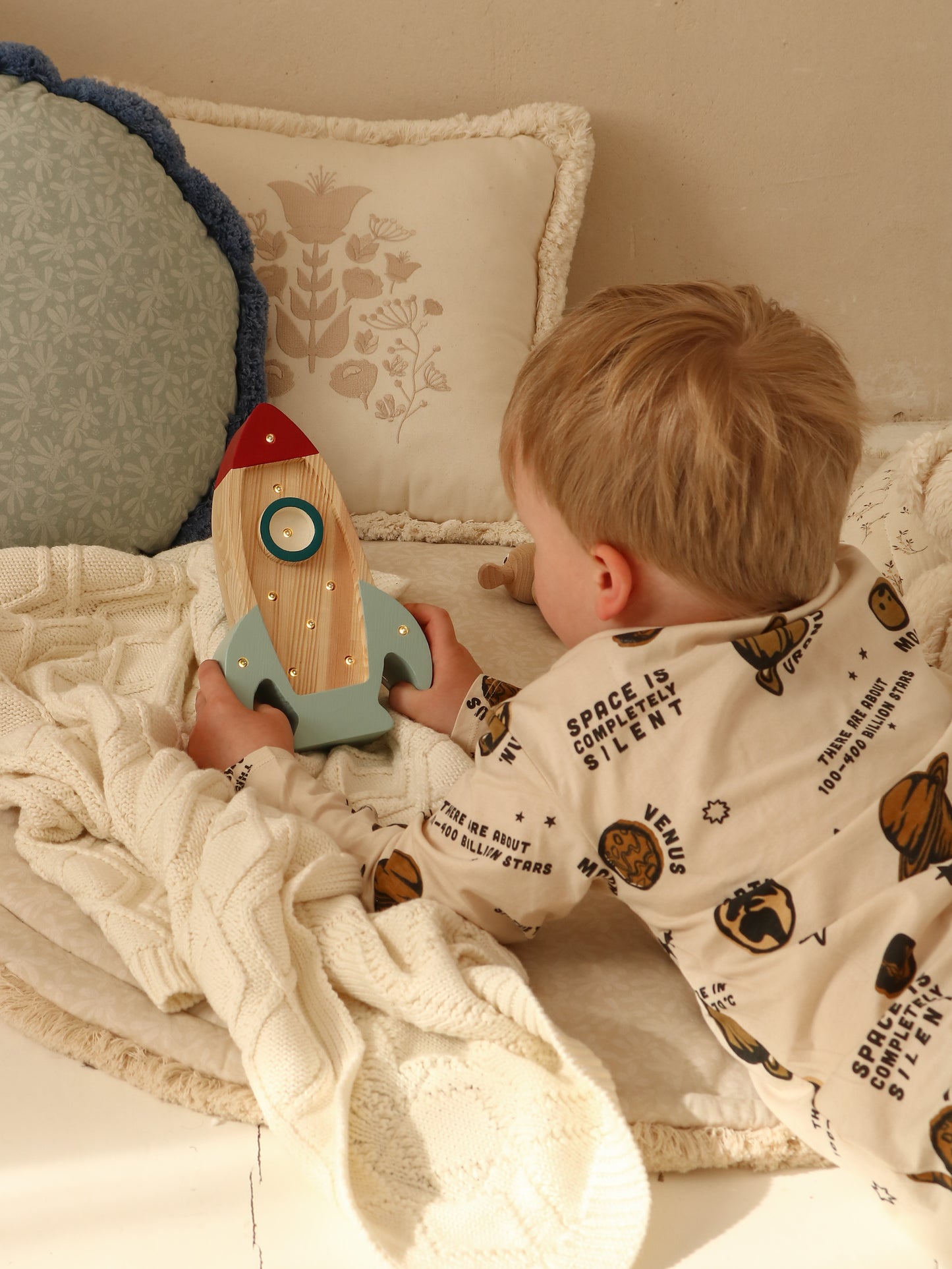 Lampka nocna Little Lights Space Rocket Mini | Drewno morskie