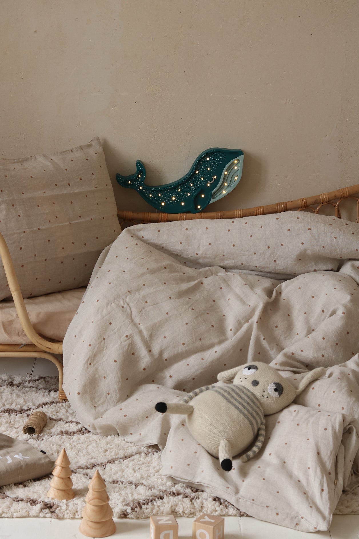 Holz Wal Nachtlicht Ozean-Themen-Kinderzimmerlampe Küsten Babyzimmer Deko LED Nachttischlampe Wandleuchte Meerestier für Kinder Nautisches Geschenk