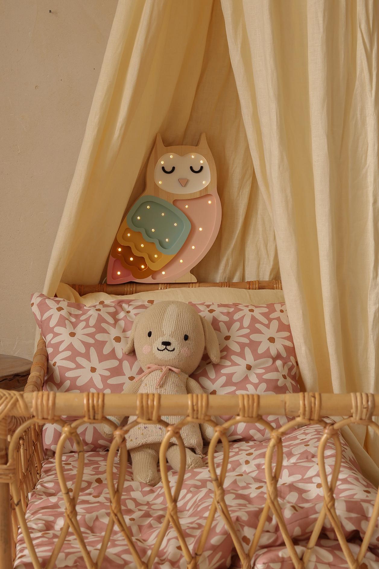 Hölzerne Eulennachtleuchte – Waldlampe für Kinderzimmer – Wald-Deko – Kinderzimmerlampe – Nachttischlampe für Babyzimmer im Wald-Thema