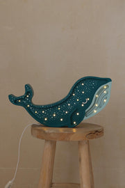 Holz Wal Nachtlicht Ozean-Themen-Kinderzimmerlampe Küsten Babyzimmer Deko LED Nachttischlampe Wandleuchte Meerestier für Kinder Nautisches Geschenk