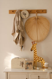 Holz Giraffen Nachtlicht Safari Deko für Kinderzimmer Handgemachte Lampe Dschungel Boho Beleuchtung Wandmontierte Kinderlampe Jungen Afrikanisches Tier Gelb