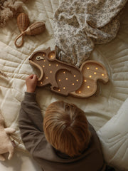 Holz Eichhörnchen Nachtlicht Wald Deko für Kinderzimmer Handgemachte Lampe Nachttischlampe und Wandlampe Montessori Beleuchtung Waldzauber