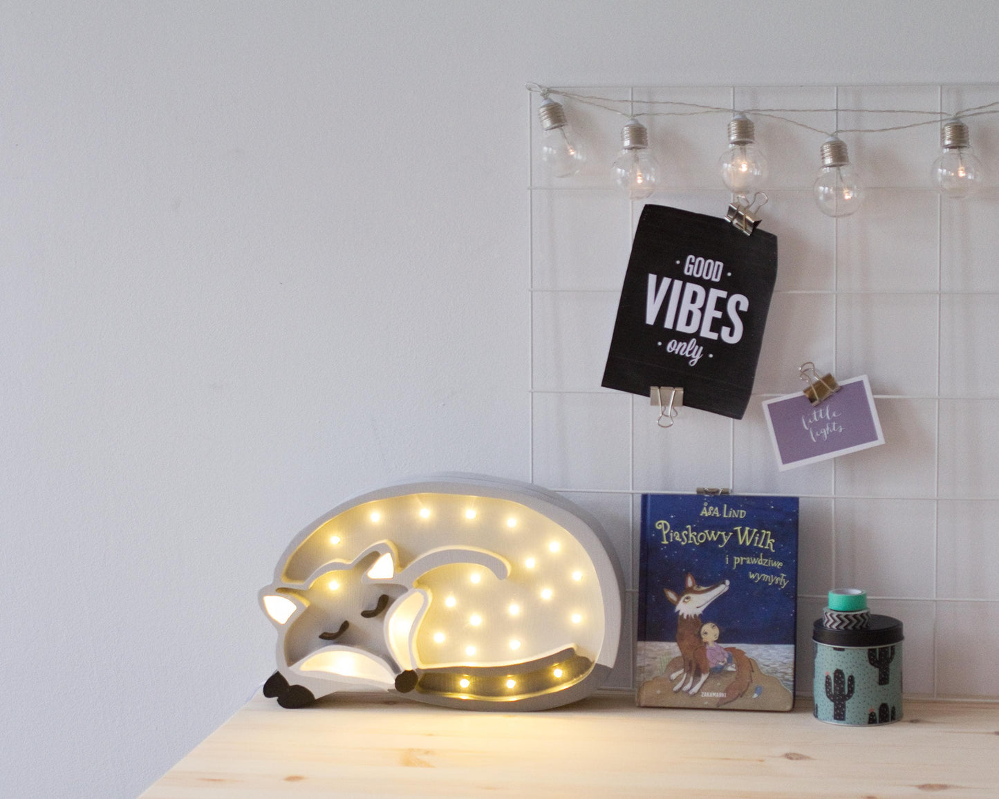 Wooden Wolf Night Light – Forest Decor for Kids' Room – Handmade LED Lamp – Woodland Theme – Little Lights Wolf Unique Baby Gift Boys Room