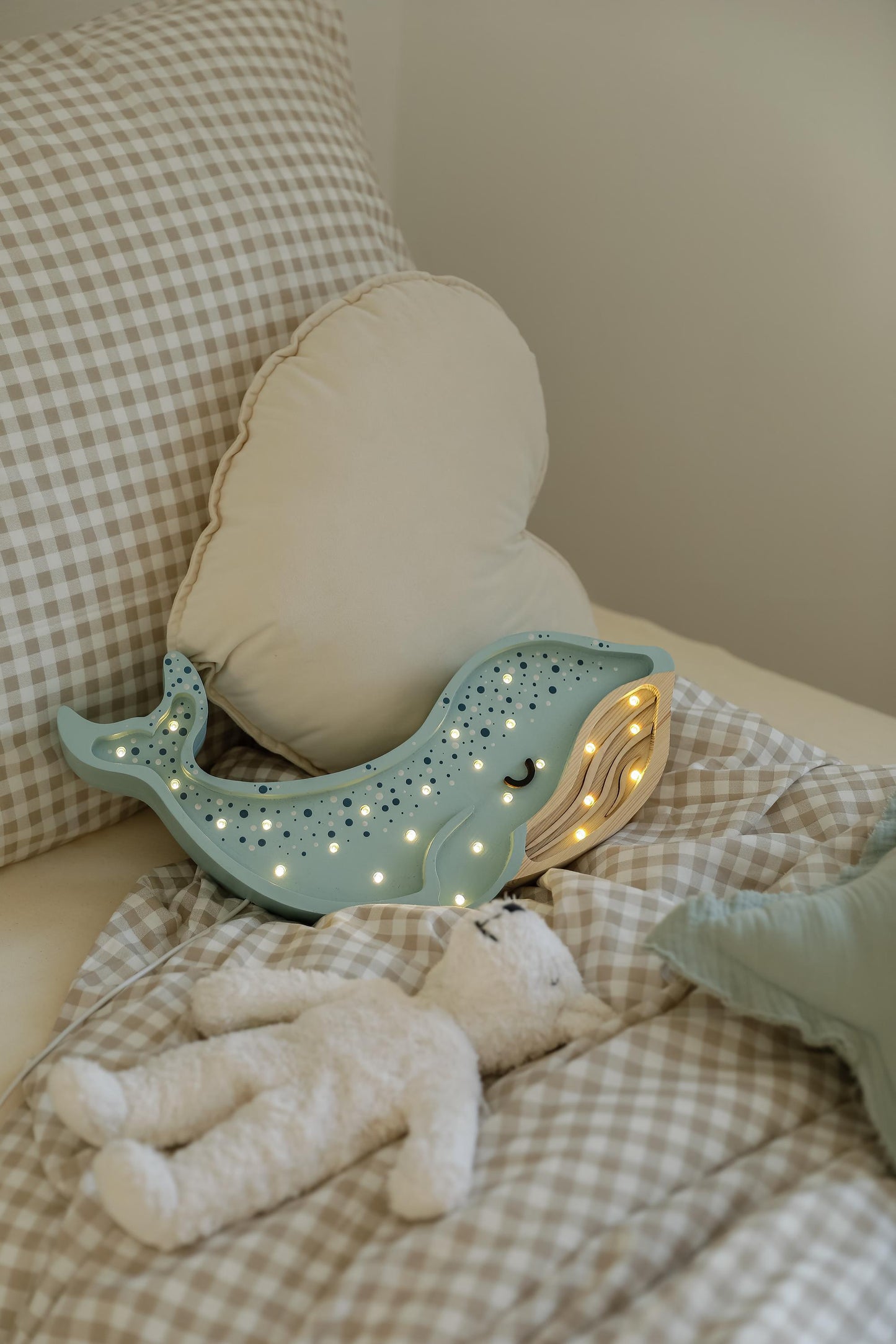 Wooden Whale Night Light Ocean Themed Nursery Lamp Coastal Baby Room Decor LED Bedside Lamp and Wall Light Sea Animal for Kids Nautical Gift