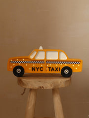 NYC Taxi Nachtlicht, Holzauto-Lampe für Jungenzimmer, Gelbes Taxi, Urbane Deko, Geschenk für Autofans, New York City Zimmerdekoration, Pop-Art-Stil