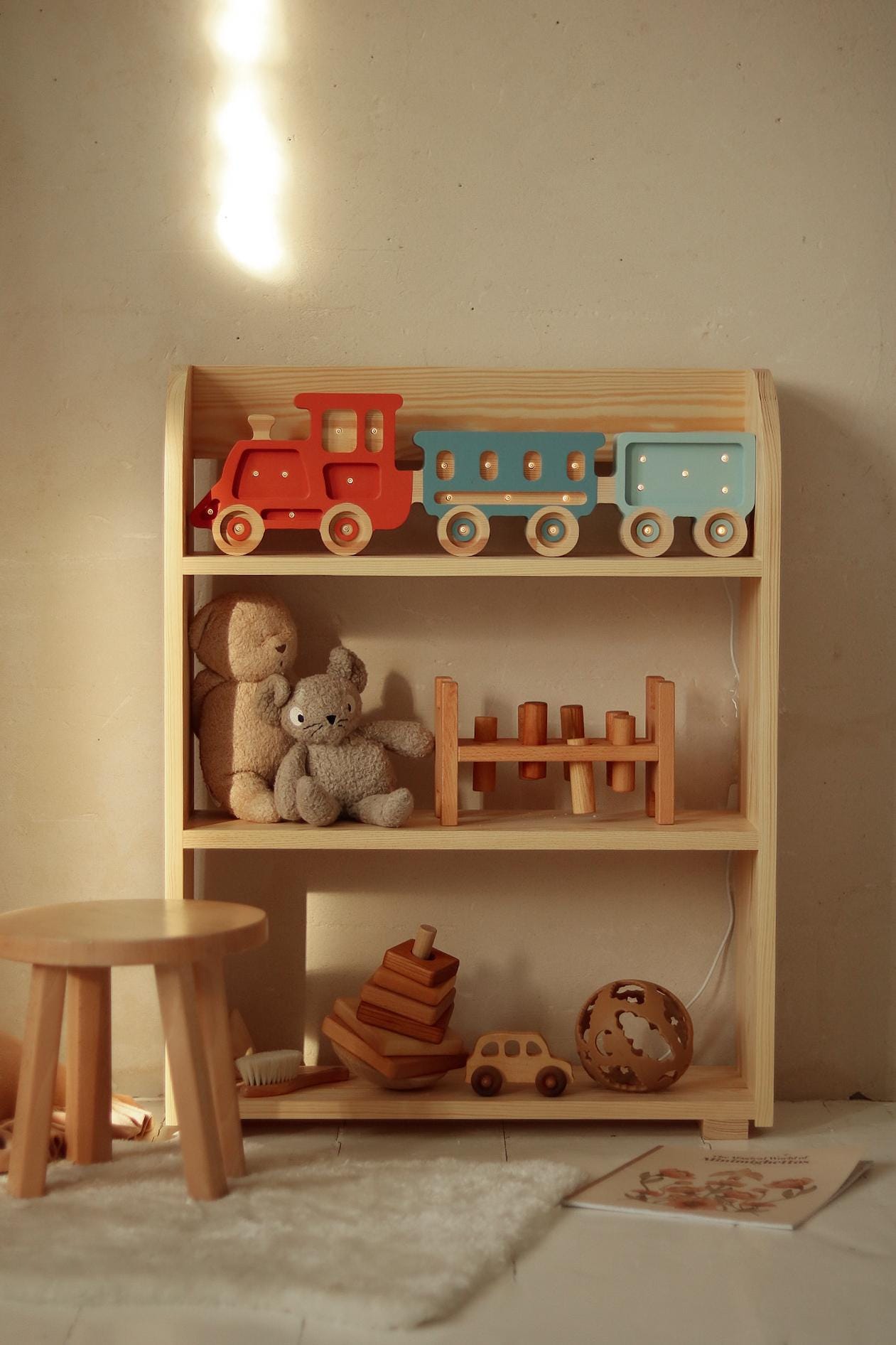 Holzeisenbahn-Nachtlicht für Kinder – Handgemachte Kinderzimmerlampe Babyzimmerbeleuchtung – Babyparty-Geschenk Personalisierte Deko Jungenzimmer Tschu-Tschu-Bahn