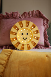 Nachtlicht Holzsonne – Handgefertigte Kinderzimmerlampe Babygeschenk Kinderzimmerdeko Sonnenlicht für Kinder Einzigartiges Babygeschenk Sonnenlampe Geburtstagsgeschenk
