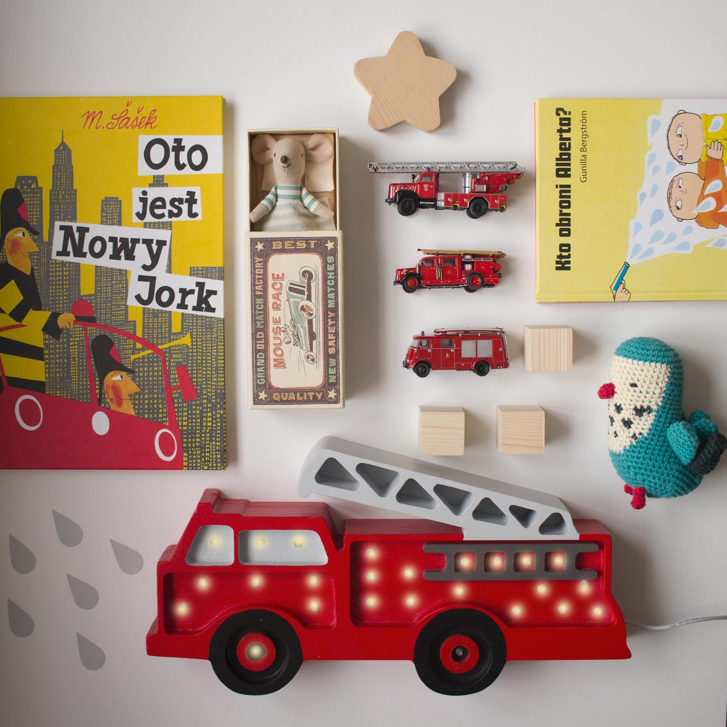 Hölzernes Feuerwehrauto Nachtlicht Feuerwehrmann Jungenzimmer Deko Geschenk für Jungen Kinderzimmer Lampe Rettungsfahrzeug Feuerwehr Abenteuer Zimmer Licht