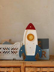 Holz-Weltraumraketen-Nachtlicht Kleiner Astronaut Kinderzimmer Weltraum-Thema Weiße Lampe Entdecker Weltraum-Abenteuer Deko Kosmischer Jungenzimmer Galaktisch