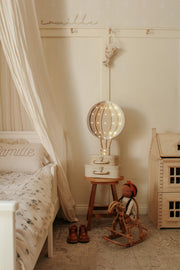 Hölzerne Heißluftballon Lampe Nachtlicht Kinderzimmer Wanddekoration Montessori Raum Geschenk für abenteuerlustigen Jungen Reisender Cappuccino Regenbogen Braun Jungen