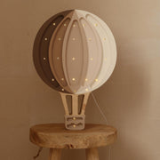 Hölzerne Heißluftballon Lampe Nachtlicht Kinderzimmer Wanddekoration Montessori Raum Geschenk für abenteuerlustigen Jungen Reisender Cappuccino Regenbogen Braun Jungen