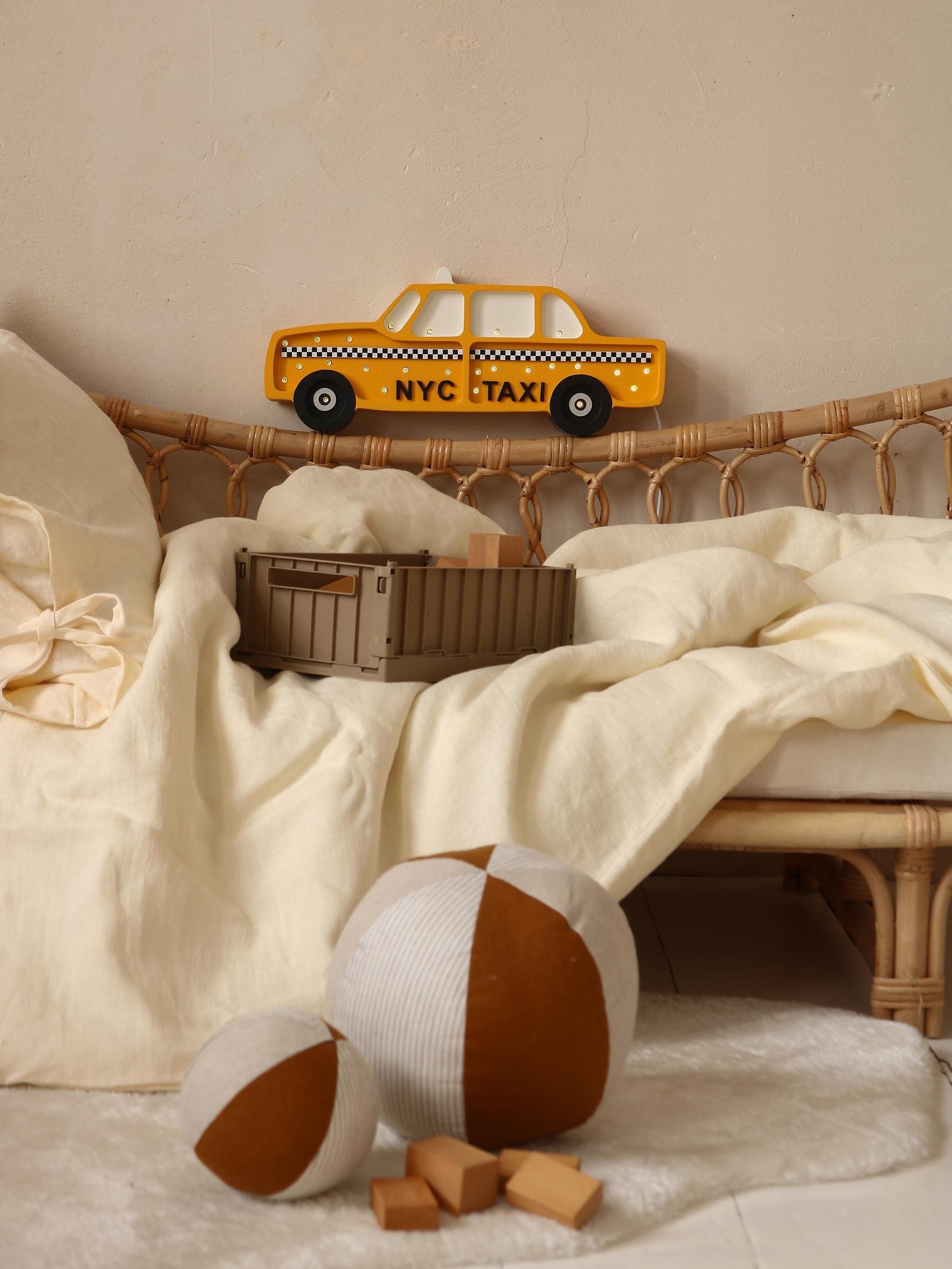 NYC Taxi Nachtlicht, Holzauto-Lampe für Jungenzimmer, Gelbes Taxi, Urbane Deko, Geschenk für Autofans, New York City Zimmerdekoration, Pop-Art-Stil