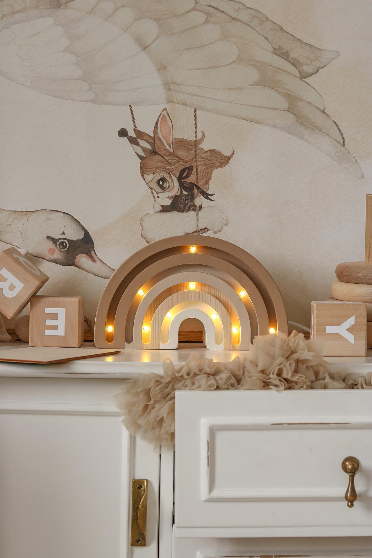 Regenbogen-Nachtlicht aus Holz, Kleinkinder-Schlafzimmerlampe, Montessori Babyzimmer Deko Pastell Cappuccino Regenbogen-Babylampe Kinderzimmer Deko Braunes Zimmer