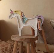 Einhornlampe aus Holz, Kinderzimmer-Deko, handgefertigt, Märchen-Thema, Beleuchtung, Kinderzimmer-Wandlampe, Pferd-Nachtlicht, Pastell-Regenbogen, Rosa, Mädchenzimmer