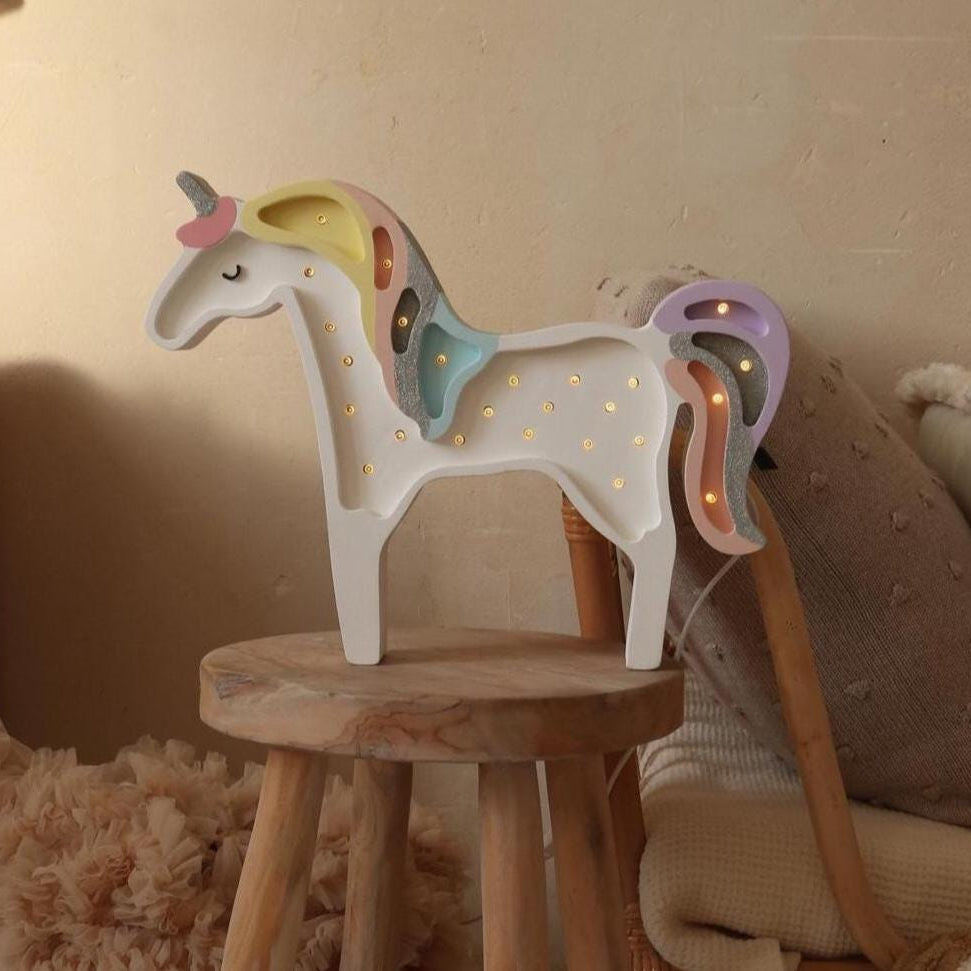 Einhornlampe aus Holz, Kinderzimmer-Deko, handgefertigt, Märchen-Thema, Beleuchtung, Kinderzimmer-Wandlampe, Pferd-Nachtlicht, Pastell-Regenbogen, Rosa, Mädchenzimmer