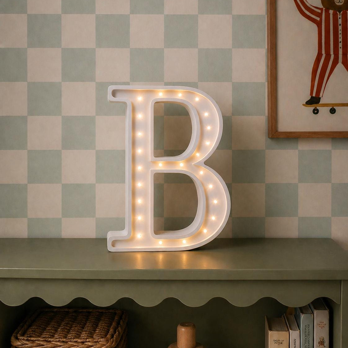 Holzbuchstaben Nachtlicht Personalisierte Beleuchtung Kinderzimmer Monogramm Geformte Lampe Holzbuchstaben Deko Wandinitialen B Neugeborenen Geschenk Typografie