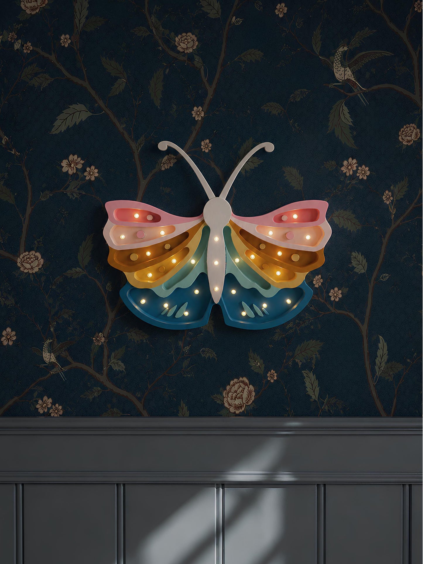 Nachtlicht Holz Schmetterling für Mädchenzimmer Handgefertigte Kinderzimmerdeko Boho Stil Retro Regenbogen Pastell Schlafzimmer Kinder Prinzessin Verträumte Magie